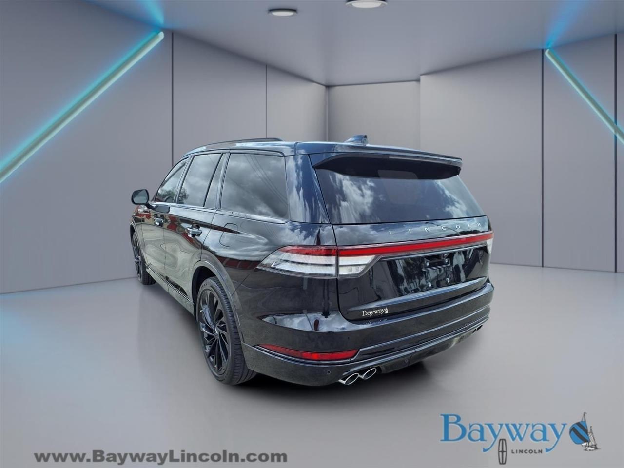 Lincoln Aviator Reserve AWD 2025