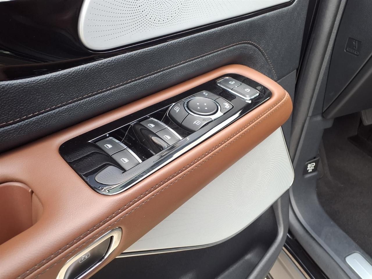 Lincoln Aviator Reserve AWD 2025