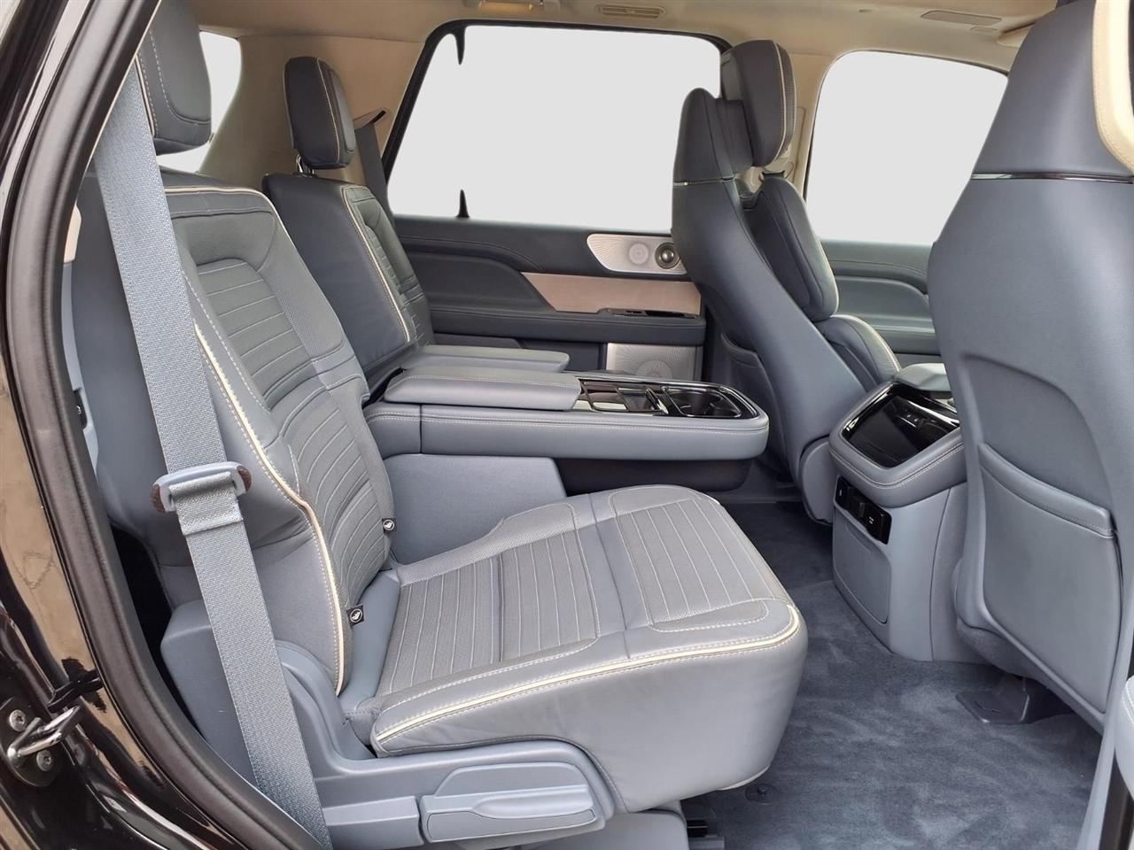 Lincoln Navigator Black Label 4WD 2023