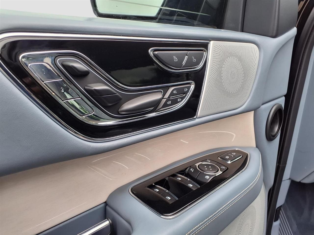 Lincoln Navigator Black Label 4WD 2023