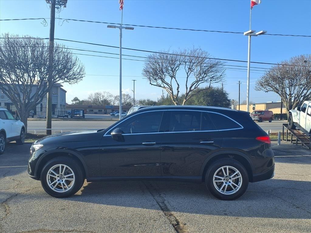 Mercedes-Benz GLC-Class GLC300 4MATIC 2023