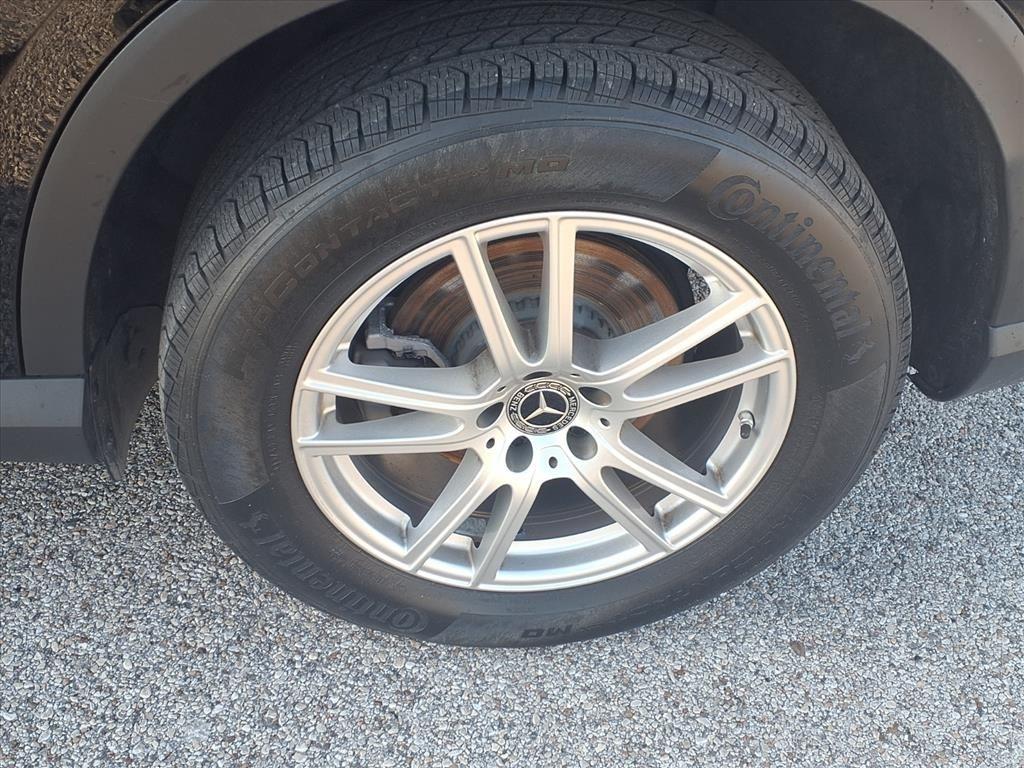 Mercedes-Benz GLC-Class GLC300 4MATIC 2023