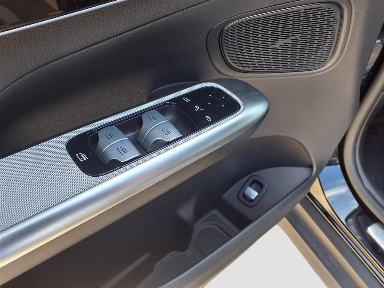 Mercedes-Benz GLC-Class GLC300 4MATIC 2023