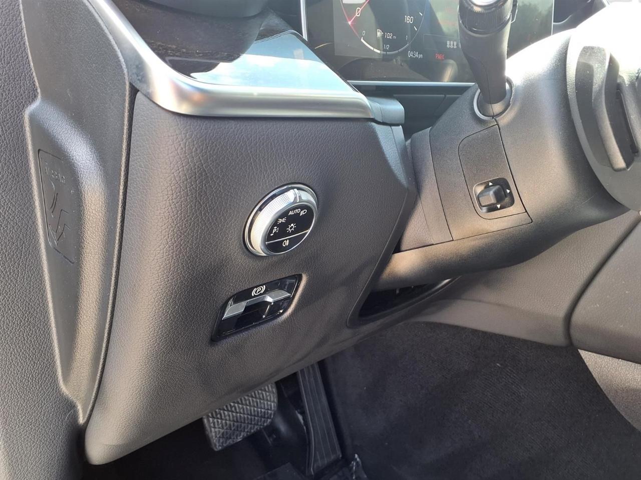 Mercedes-Benz GLC-Class GLC300 4MATIC 2023