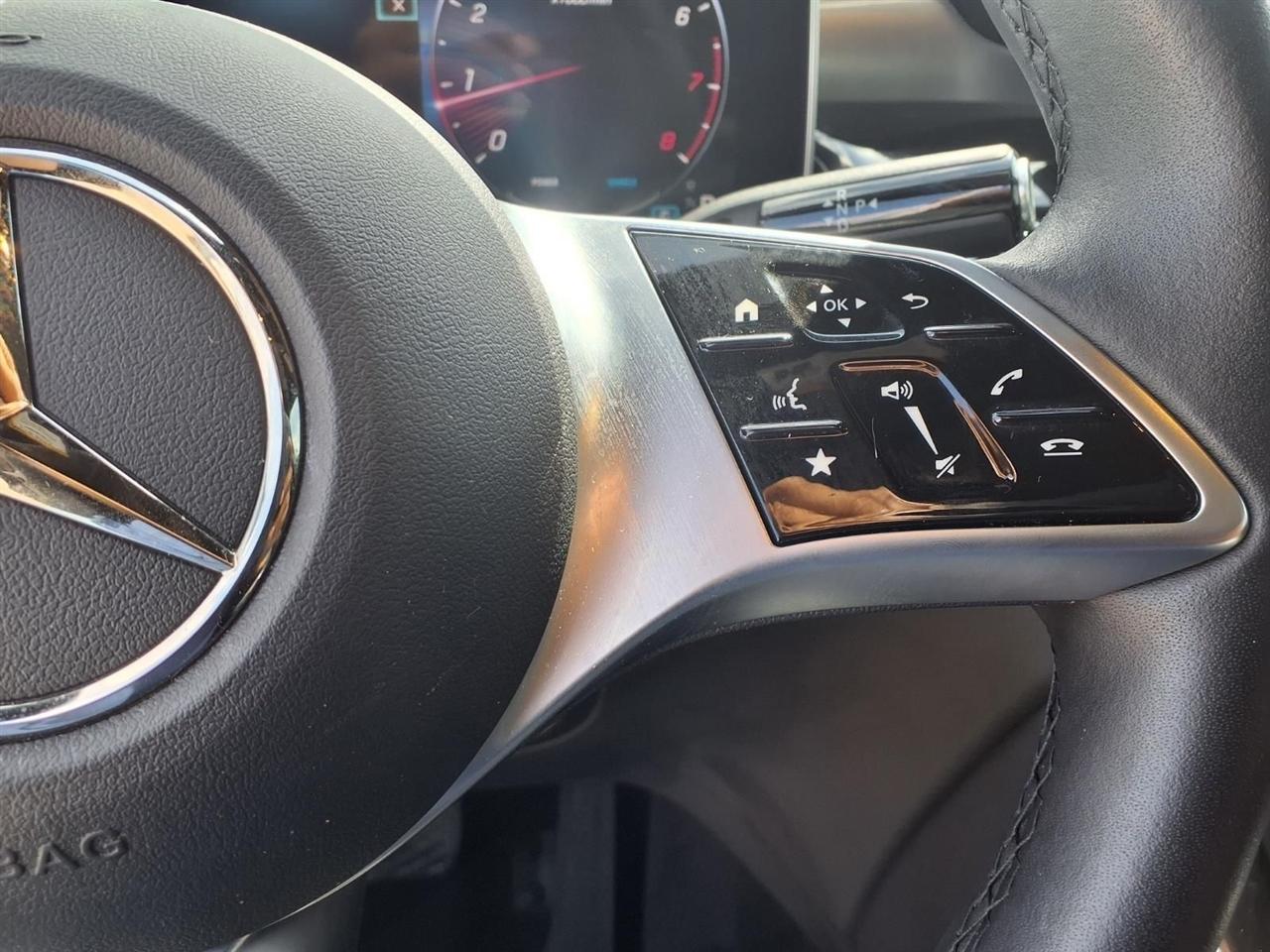 Mercedes-Benz GLC-Class GLC300 4MATIC 2023