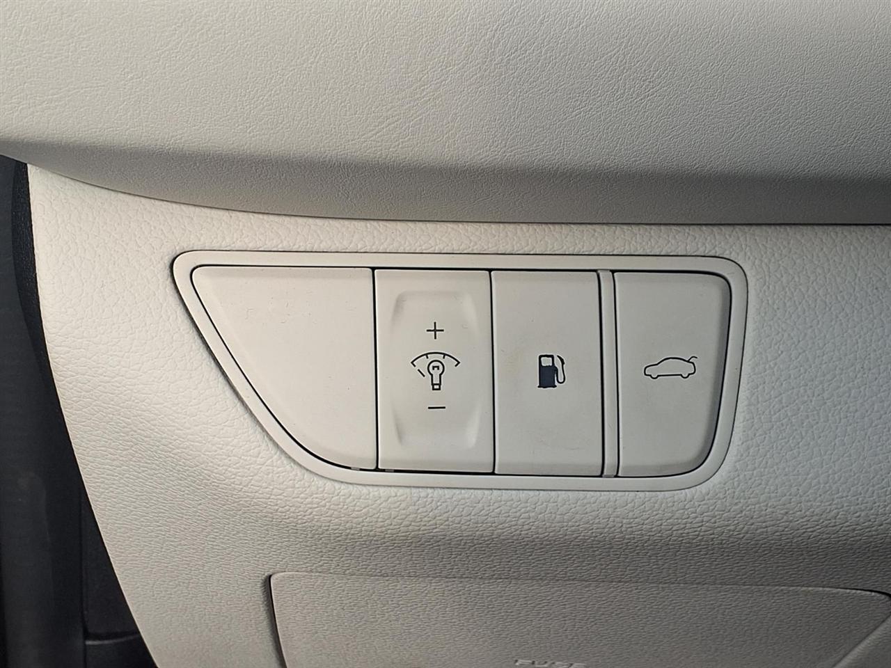 Genesis G70 2.5T 2025