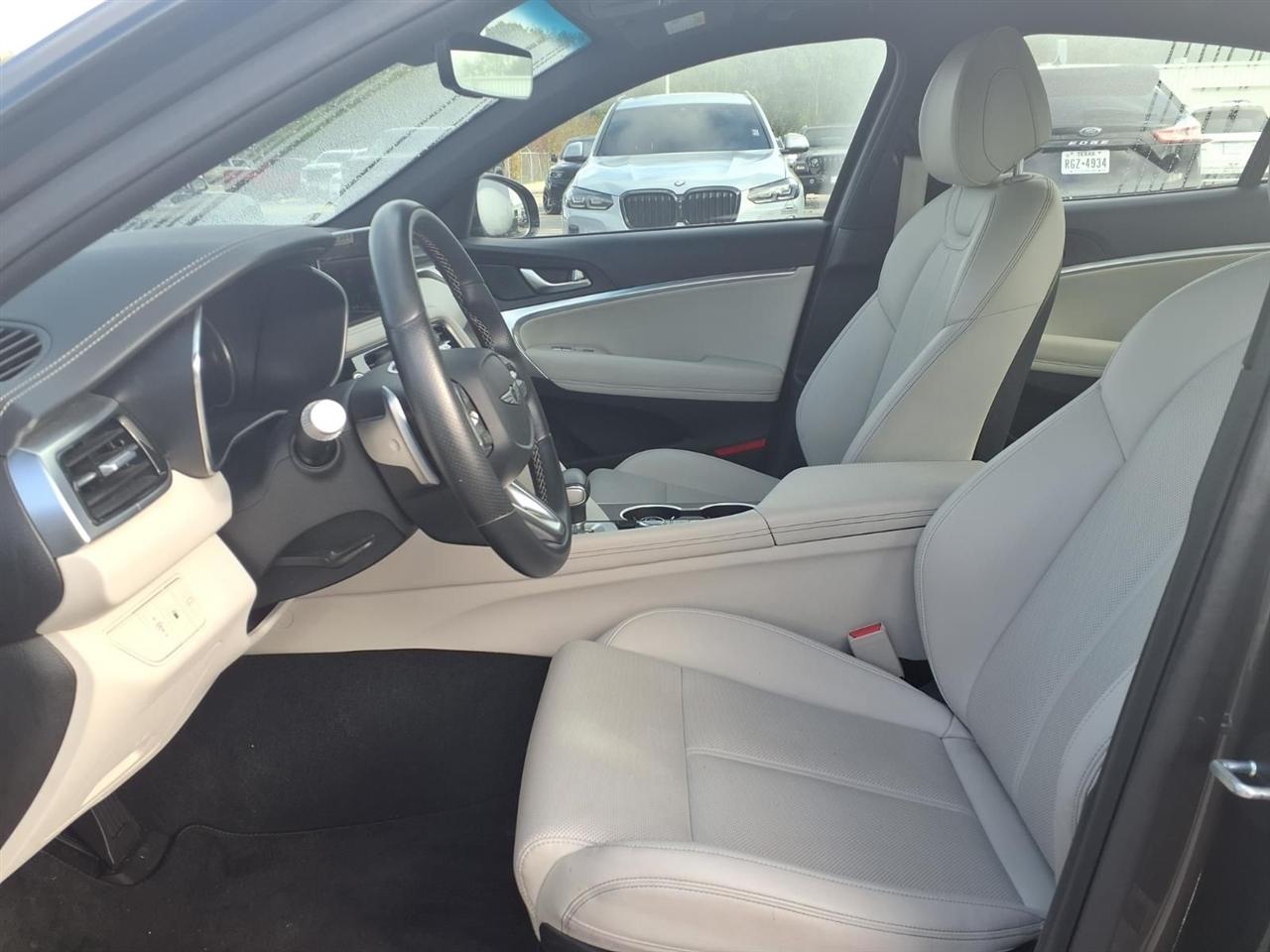 Genesis G70 2.5T 2025