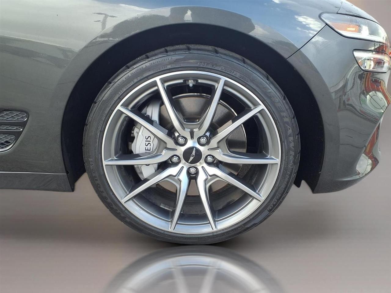 Genesis G70 2.5T 2025