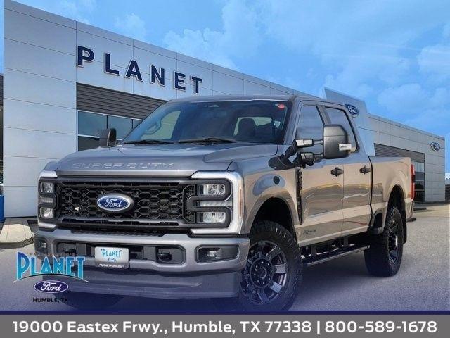 Ford F-250 SD XL Crew Cab 4WD 2024