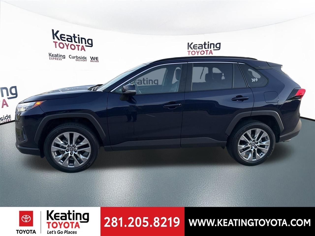 Toyota RAV4 XLE Premium AWD 2024