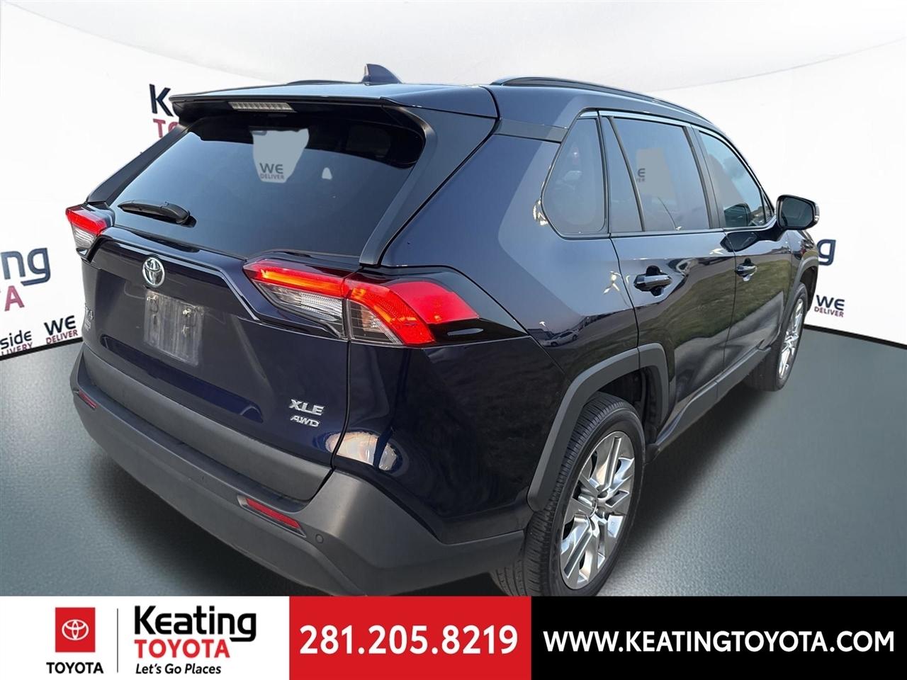 Toyota RAV4 XLE Premium AWD 2024