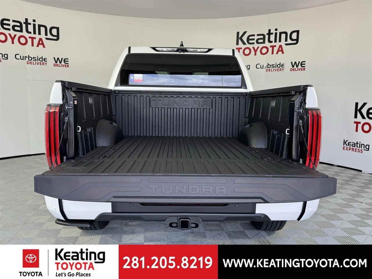 Toyota Tundra Platinum CrewMax 4WD 2026