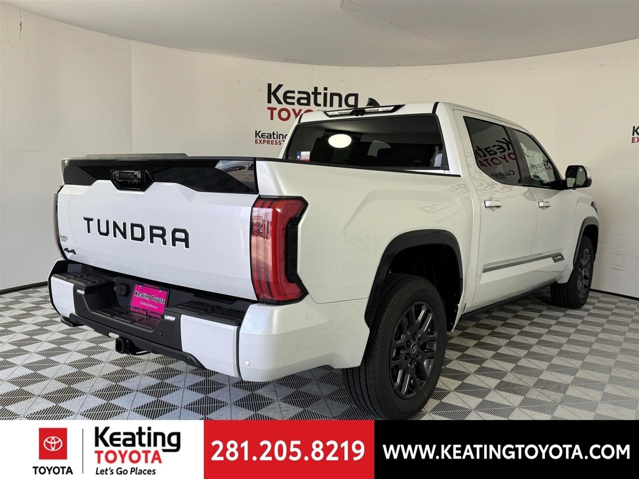 Toyota Tundra Platinum CrewMax 4WD 2026