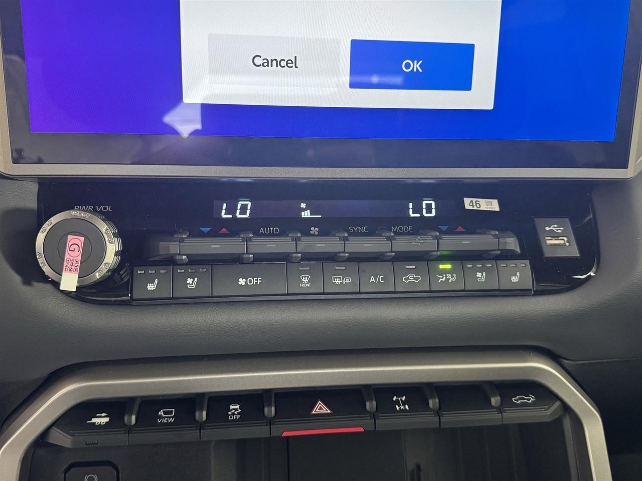 Toyota Tundra Limited CrewMax 4WD 2026