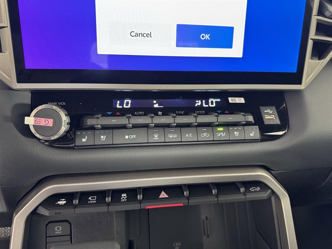 Toyota Tundra Limited CrewMax 2WD 2026