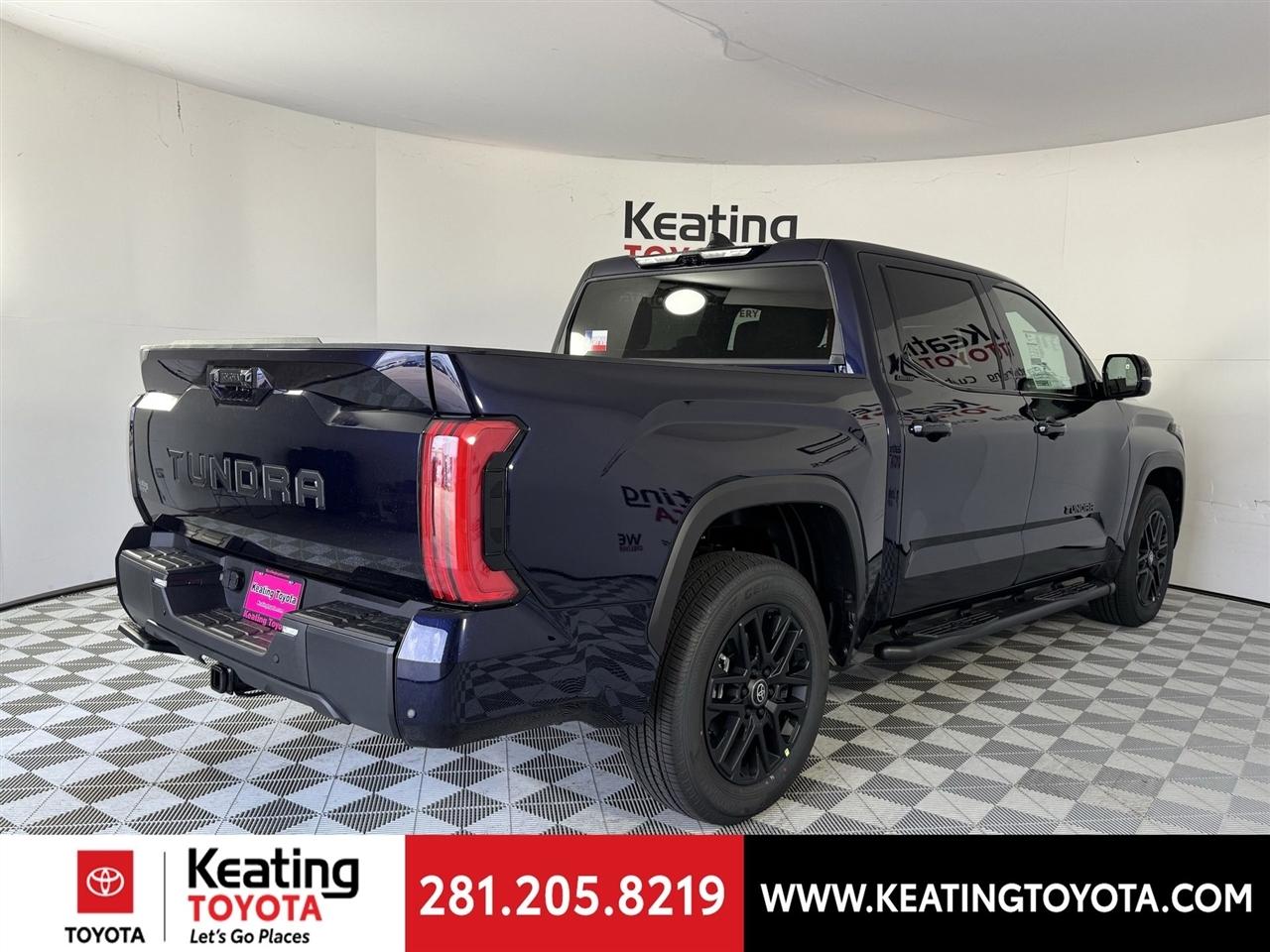 Toyota Tundra Limited CrewMax 2WD 2026