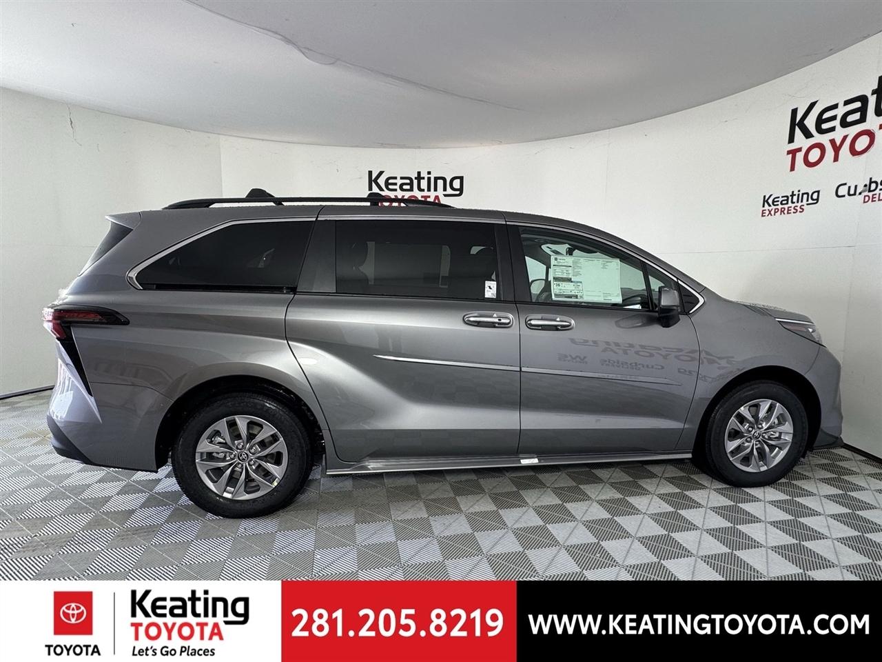 Toyota Sienna XLE 7-Passenger 2026