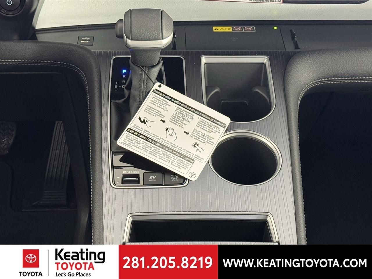 Toyota Sienna XLE 7-Passenger 2026