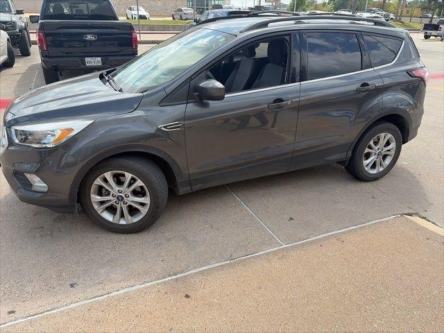 Ford Escape SE FWD 2018