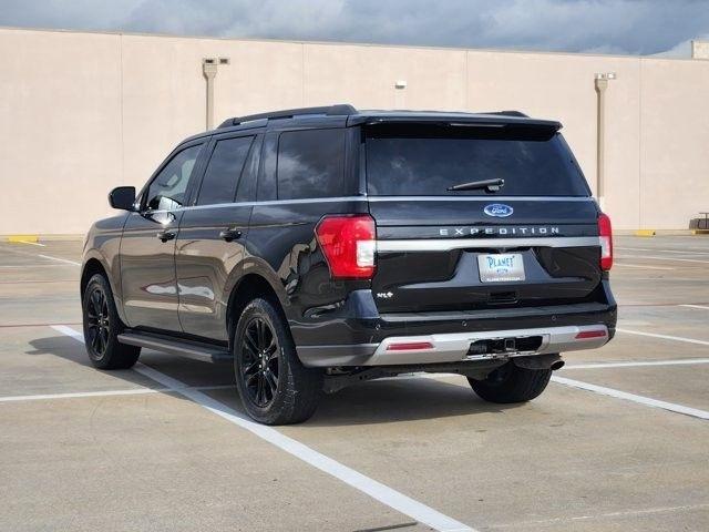 Ford Expedition XLT 2024