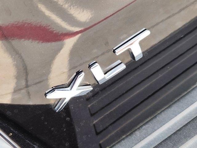 Ford Expedition XLT 2024