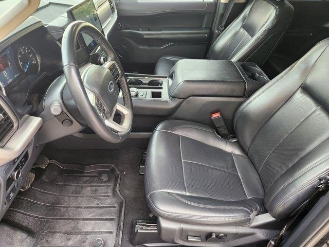 Ford Expedition XLT 2024