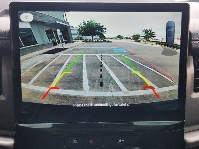 Ford Expedition XLT 2024