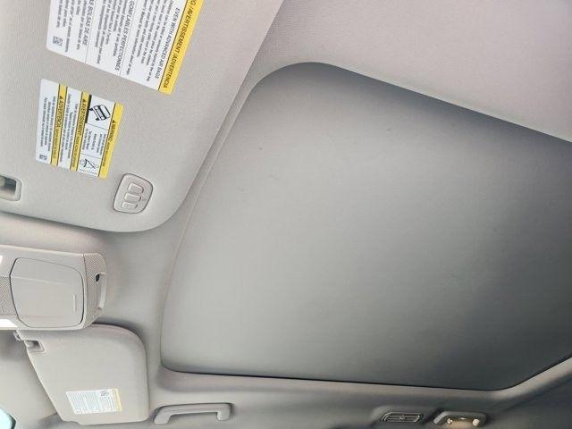 Ford Expedition XLT 2024