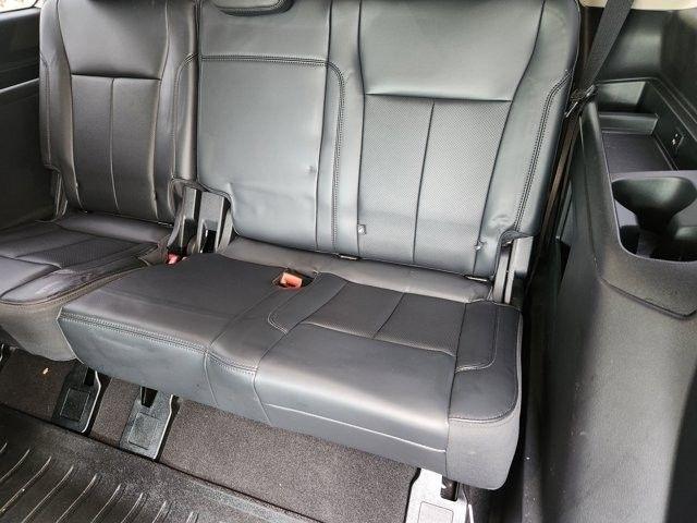 Ford Expedition XLT 2024