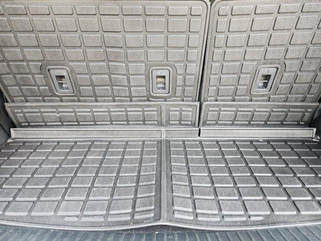 Ford Expedition XLT 2024