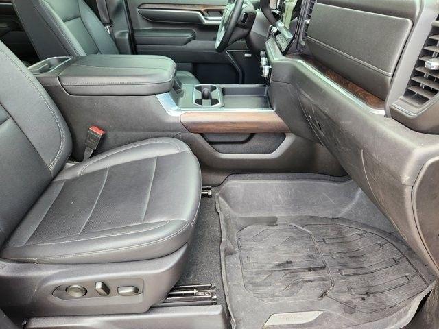 GMC Sierra 2500HD SLT Crew Cab 4WD 2024