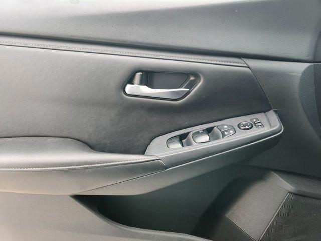 Nissan Sentra SV 2024