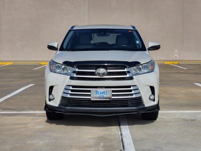 Toyota Highlander SE FWD V6 2019