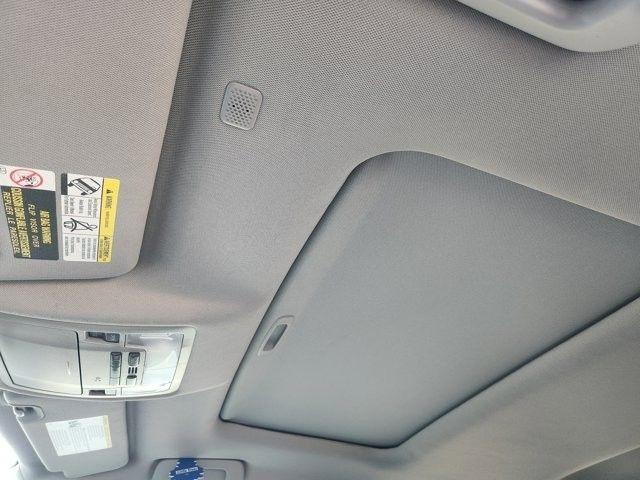 Toyota Highlander SE FWD V6 2019