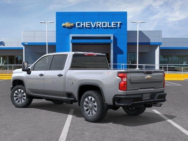 Chevrolet Silverado 2500HD Custom Crew Cab Long Box 4WD 2026