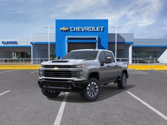 Chevrolet Silverado 2500HD Custom Crew Cab Long Box 4WD 2026