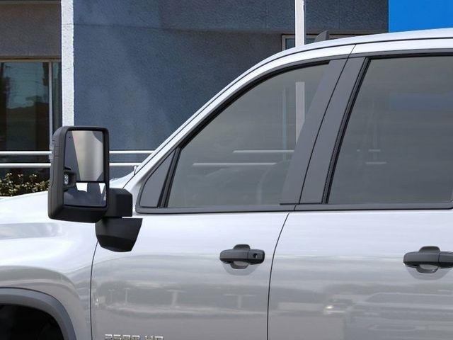 Chevrolet Silverado 2500HD Custom Crew Cab Long Box 4WD 2026