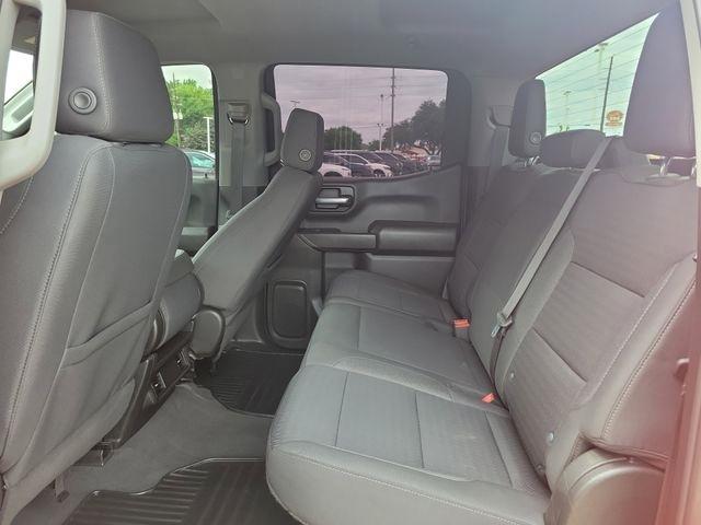 Chevrolet Silverado 1500 Trail Boss Custom Crew Cab 4WD 2023