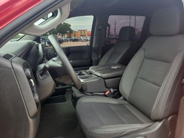 Chevrolet Silverado 1500 Trail Boss Custom Crew Cab 4WD 2023