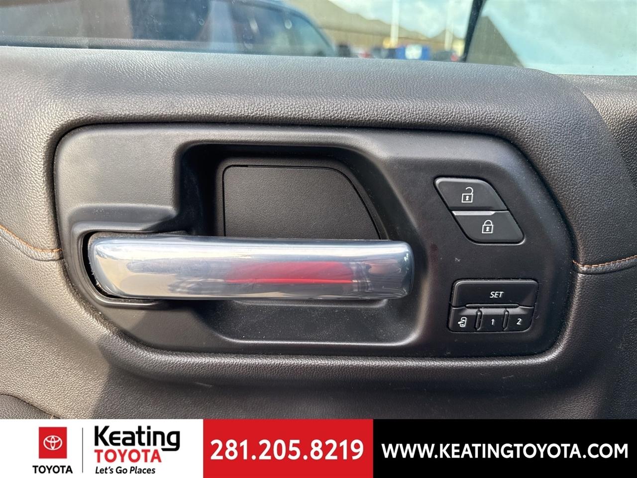 GMC Sierra 1500 AT4 Crew Cab Long Box 4WD 2021