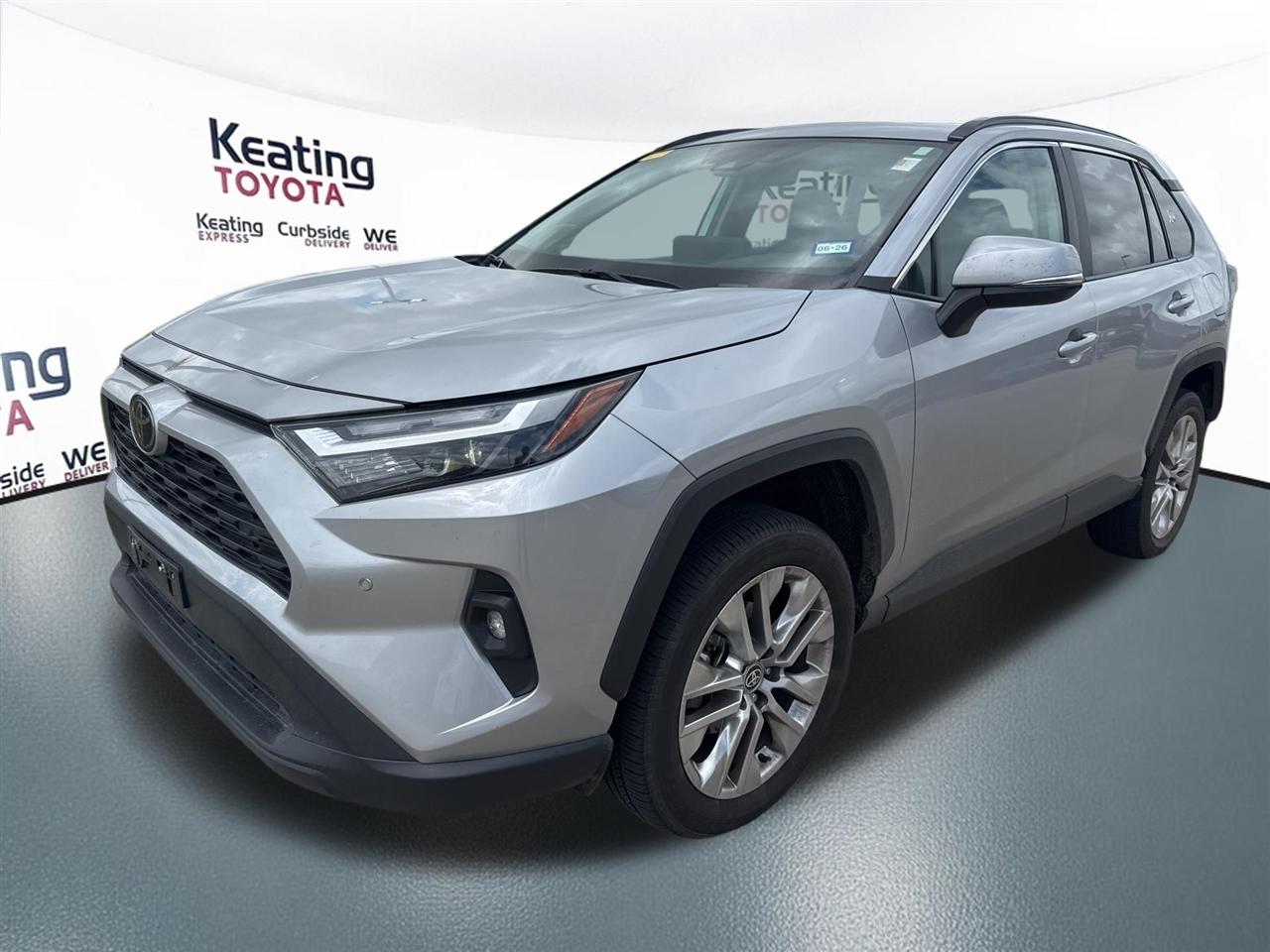 Toyota RAV4 XLE Premium AWD 2024