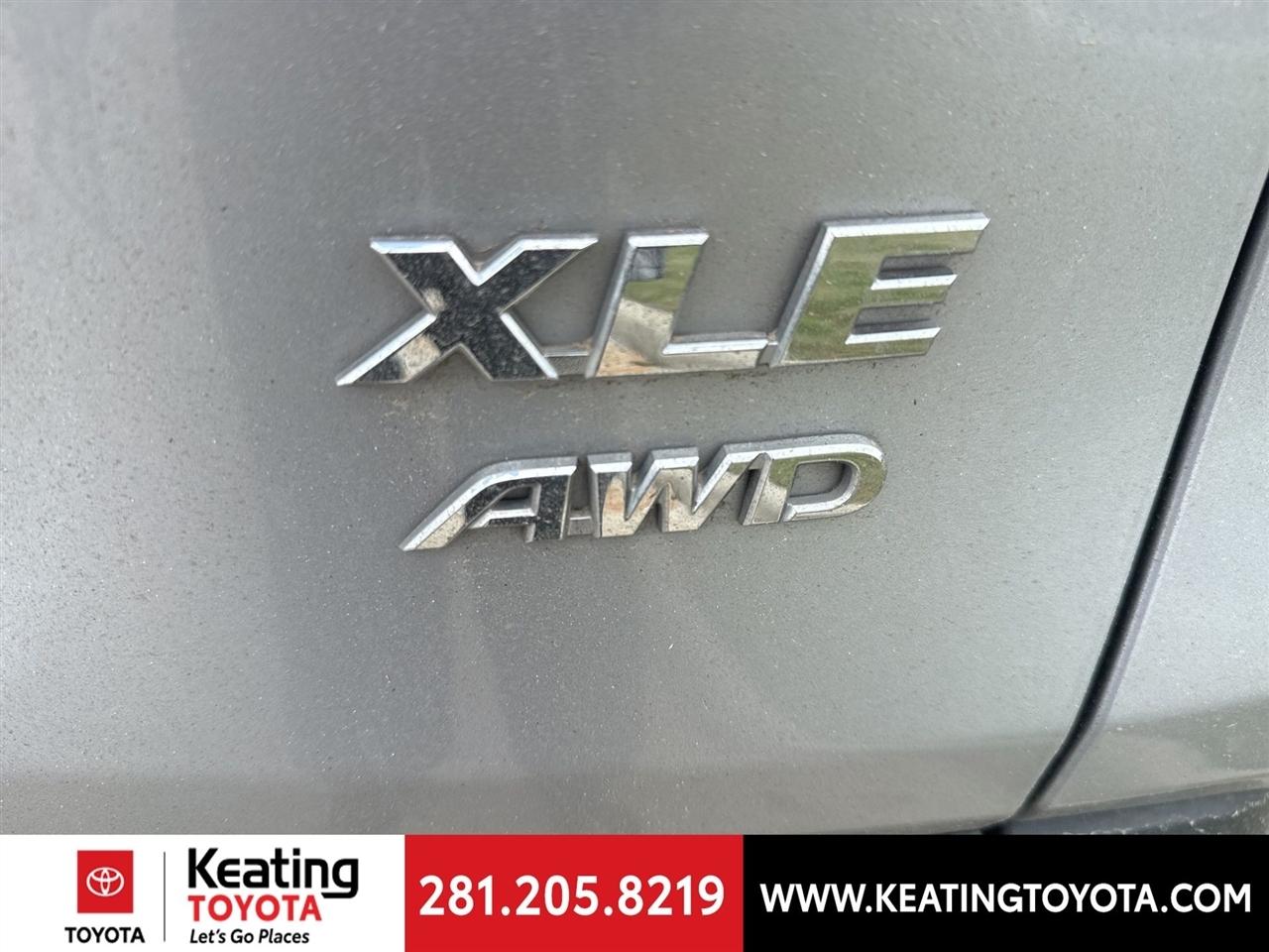 Toyota RAV4 XLE Premium AWD 2024