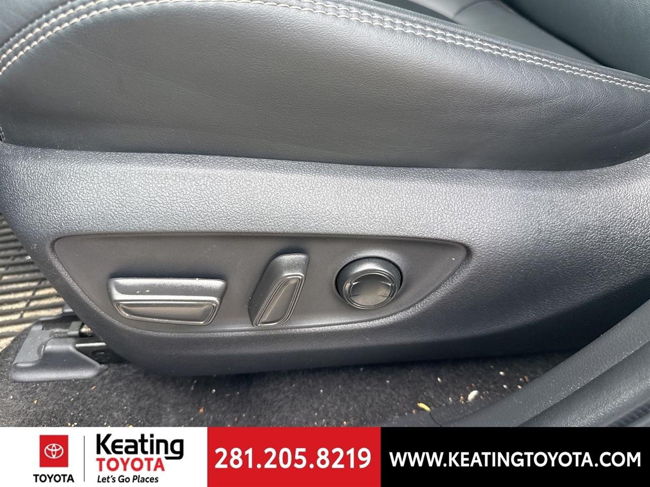 Toyota RAV4 XLE Premium AWD 2024