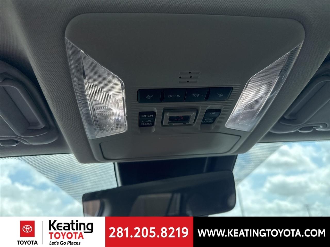 Toyota RAV4 XLE Premium AWD 2024