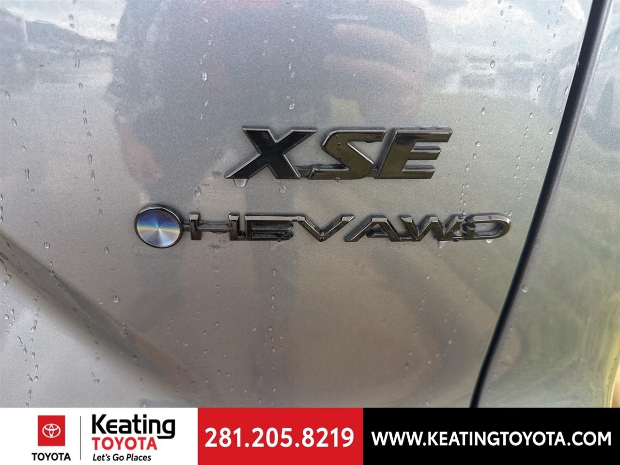 Toyota Corolla Cross XSE AWD 2025