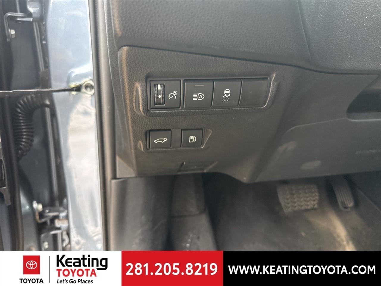 Toyota Corolla Cross XSE AWD 2025