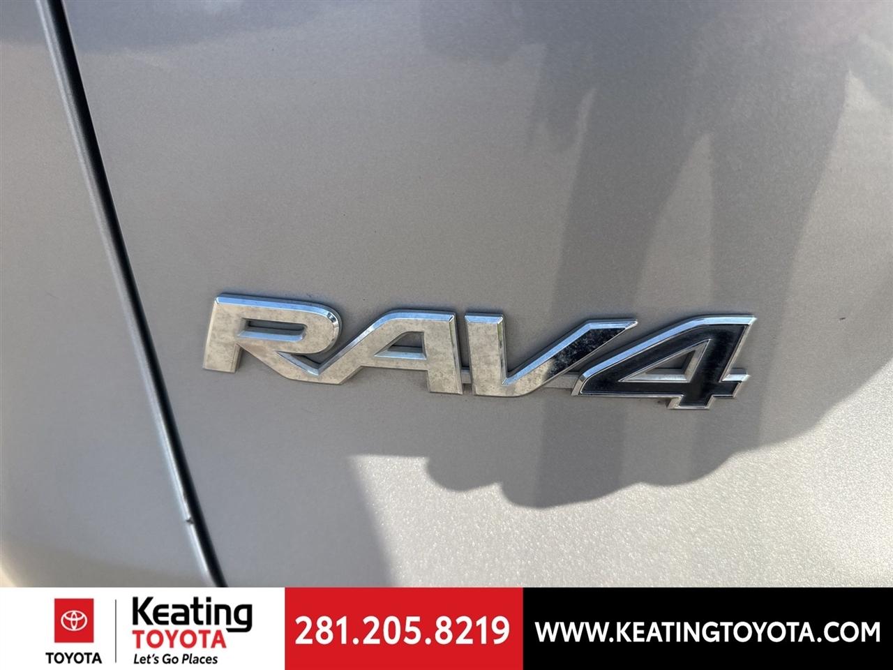 Toyota RAV4 Hybrid XSE 2019