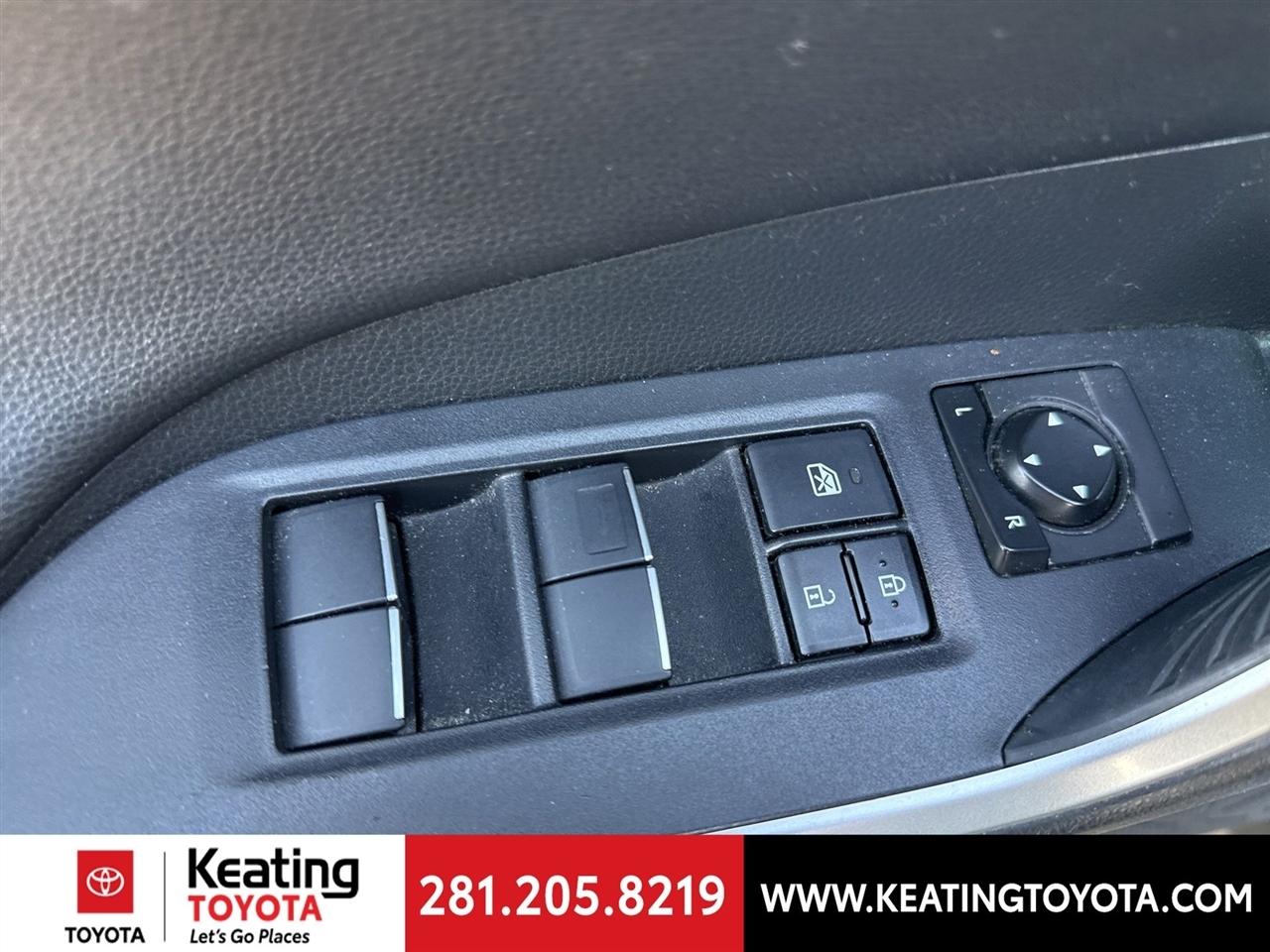 Toyota RAV4 Hybrid XSE 2019