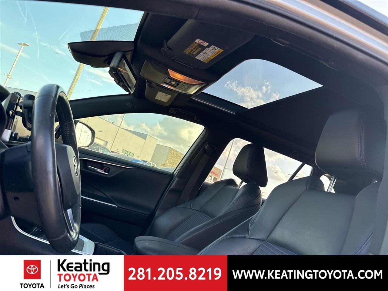 Toyota RAV4 Hybrid XSE 2019