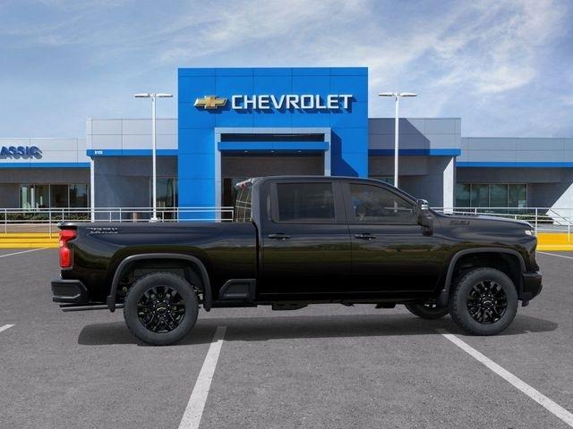 Chevrolet Silverado 2500HD LT Crew Cab Long Box 4WD 2026